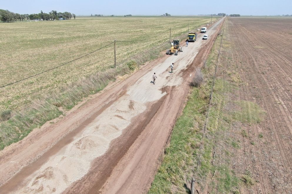 La Provincia ejecuta más de 440 obras para mejorar la infraestructura vial en caminos rurales