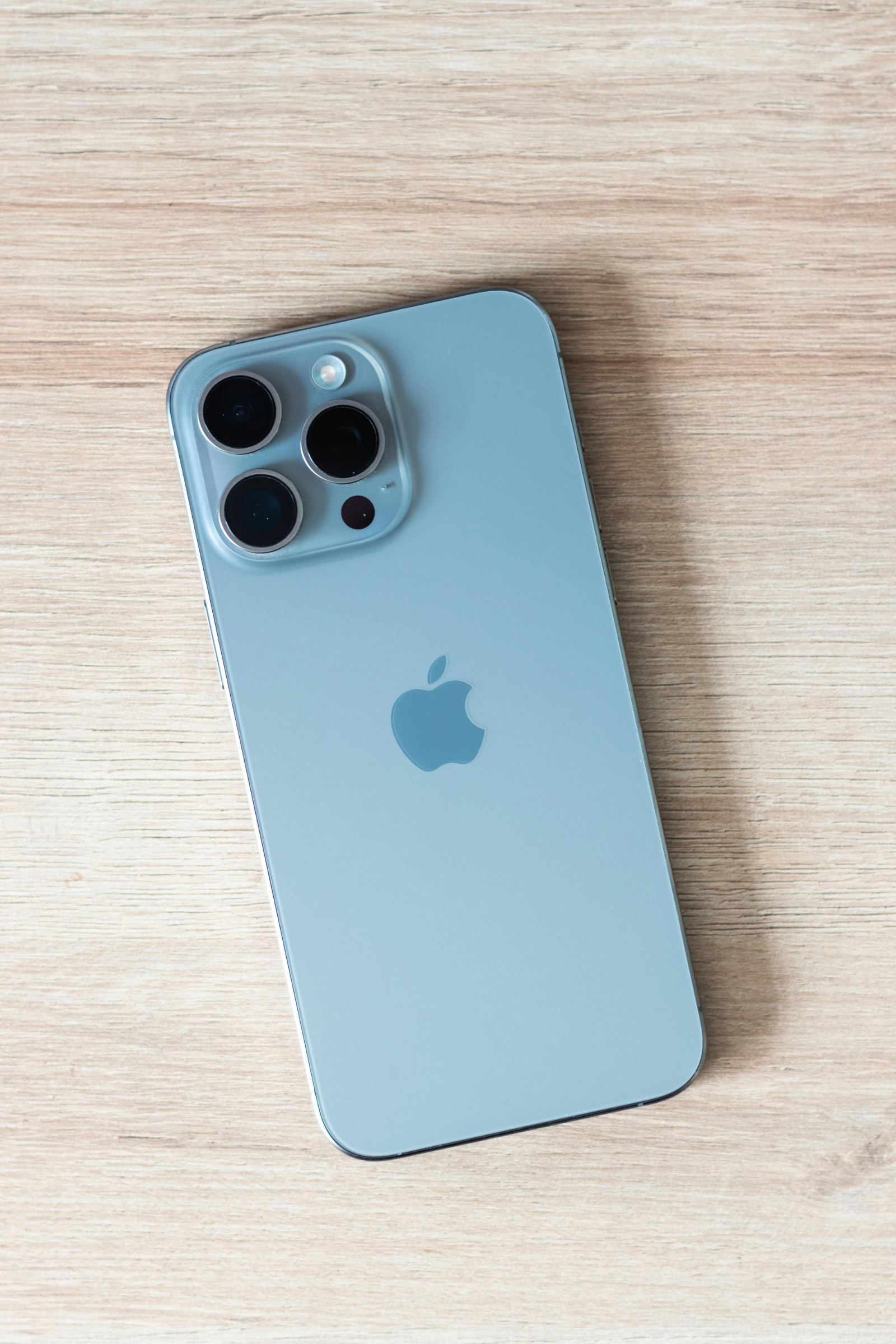 Apple sorprende con nuevos emojis en 2026 y redefine el uso del iPhone