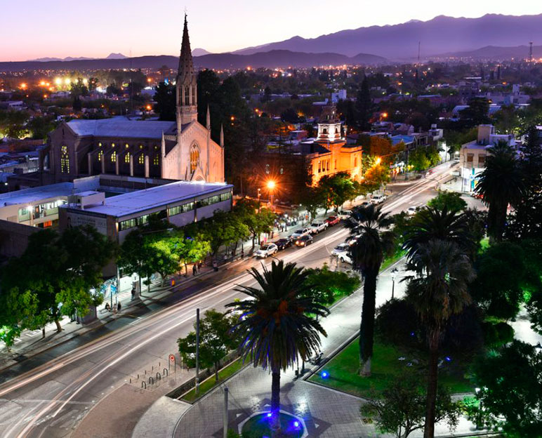 Godoy Cruz celebra 171 años: mirá la agenda de mayo repleta de cultura, música y propuestas