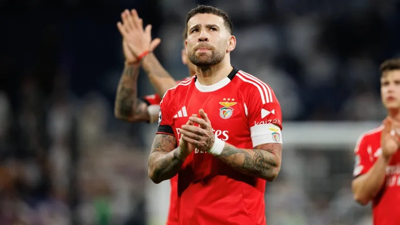 Otamendi vuelve al fútbol argentino y jugará en River tras el Mundial 2026