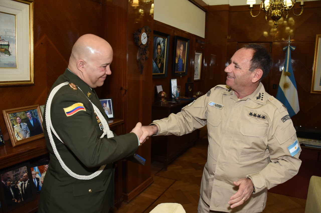 Argentina recibió al nuevo agregado policial de Colombia y reforzó la cooperación en seguridad