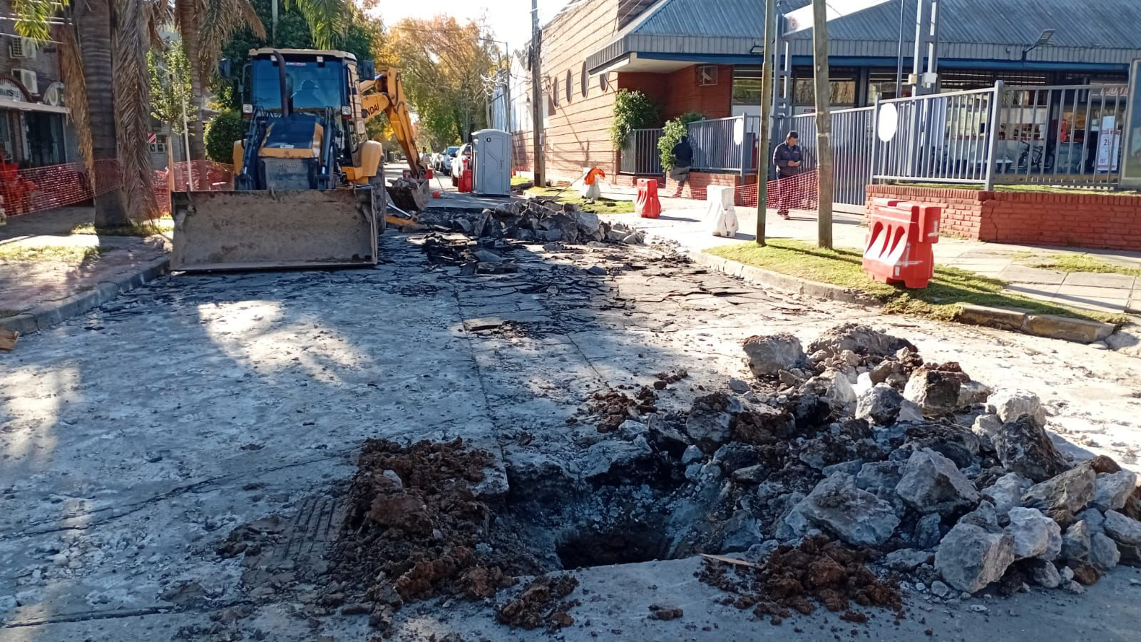 Sigue avanzando con el plan de reparación de calles y veredas en San Isidro