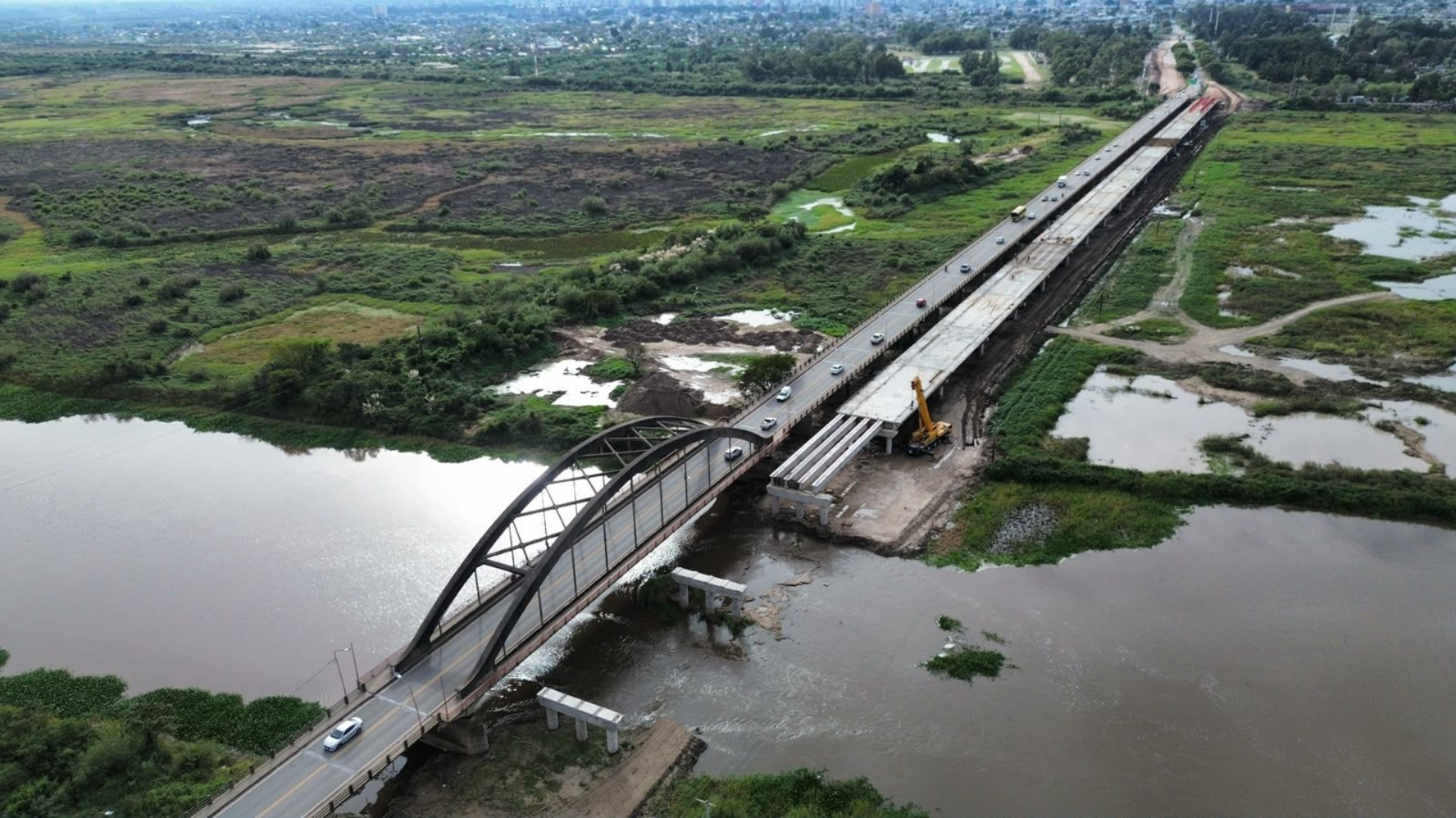El nuevo Puente Carretero alcanza un avance del 45 % y marca un increíble récord