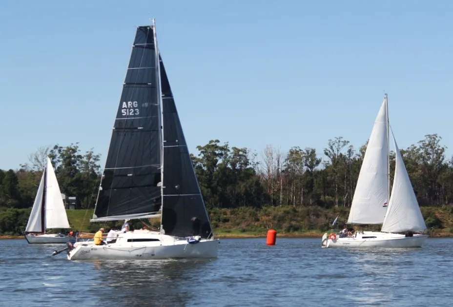 Regata de Invierno en El Brete: Posadas prepara competencias para el 11 de julio