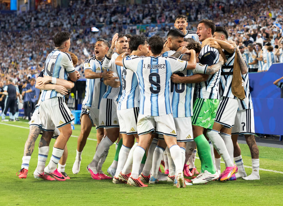 Santa Cruz invita a vivir los octavos del Mundial 2026 con pantalla gigante y actividades