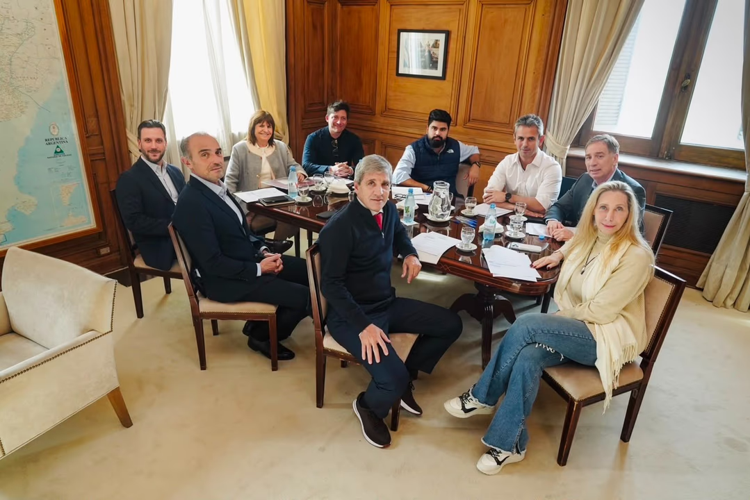 La Mesa Política del Gobierno definió prioridades de gestión y repasó la agenda legislativa