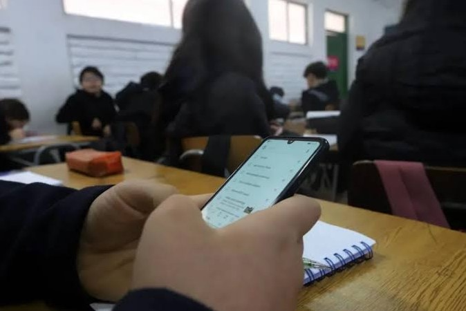Misiones, entre las provincias con menor acceso al celular en la escuela primaria