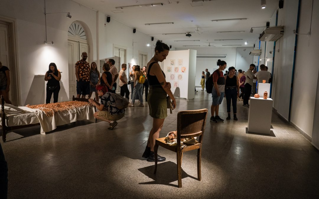 AURA inaugura "Refugios para la ausencia y el deseo", una muestra de arte contemporáneo en Paraná