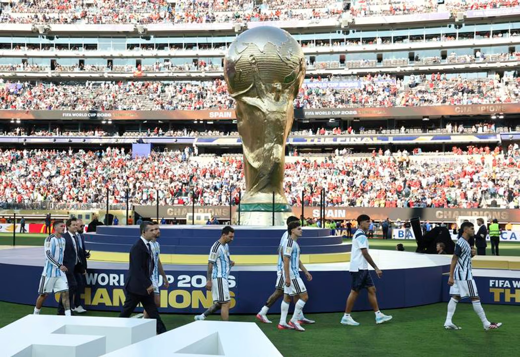 El Gobierno prepara una recepción protocolar para la Selección en Ezeiza y descarta el feriado nacional