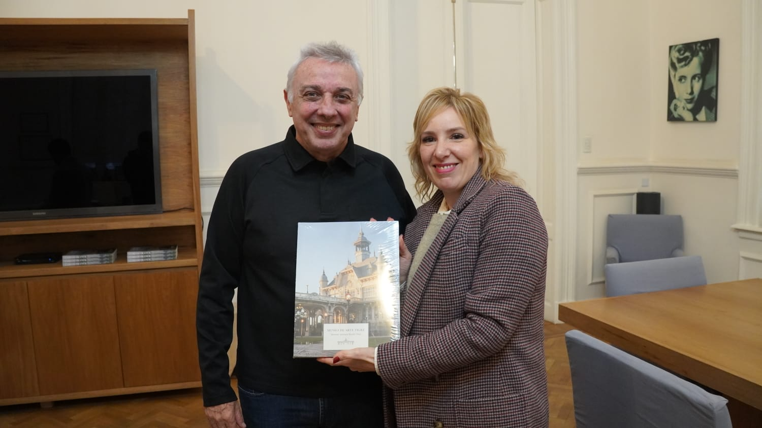 Julio Zamora recibió a la diputada nacional Moira Sancho