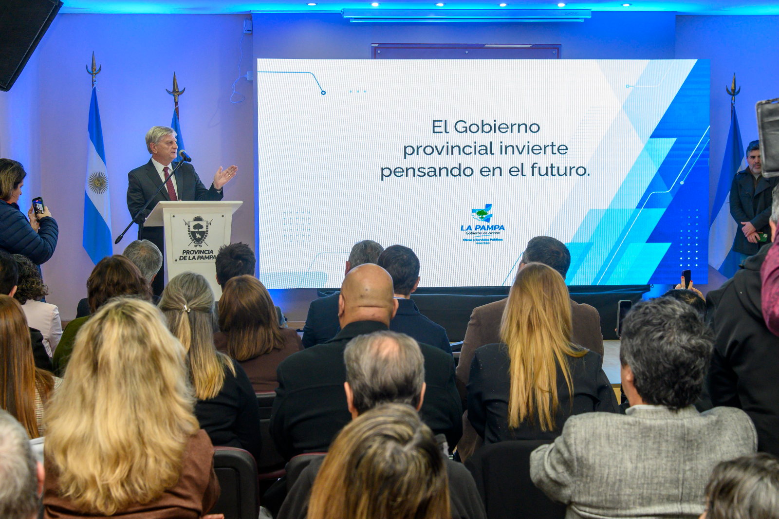 La Pampa licitará cloacas para Lowo Che y una cisterna para reforzar el agua en Toay