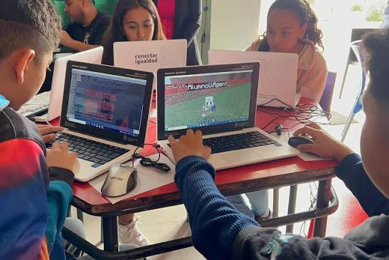 Alumnos de Villa Mercedes desarrollaron un proyecto con inteligencia artificial para mejorar el aprendizaje