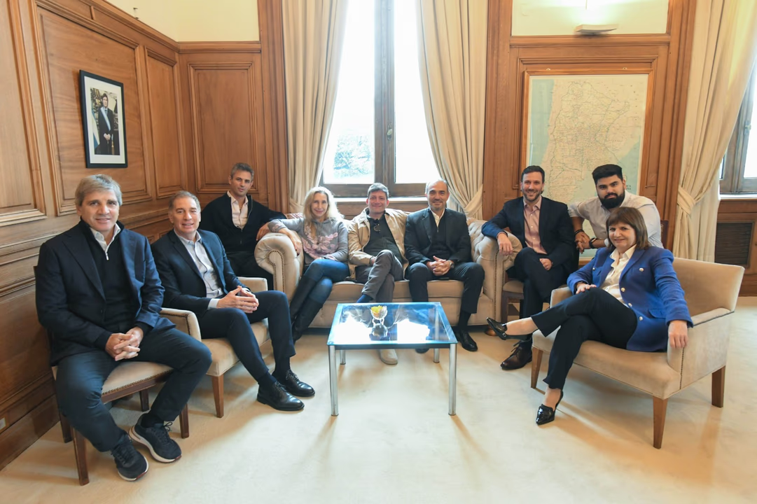 La Libertad Avanza redefine su estrategia para destrabar reformas clave en el Congreso