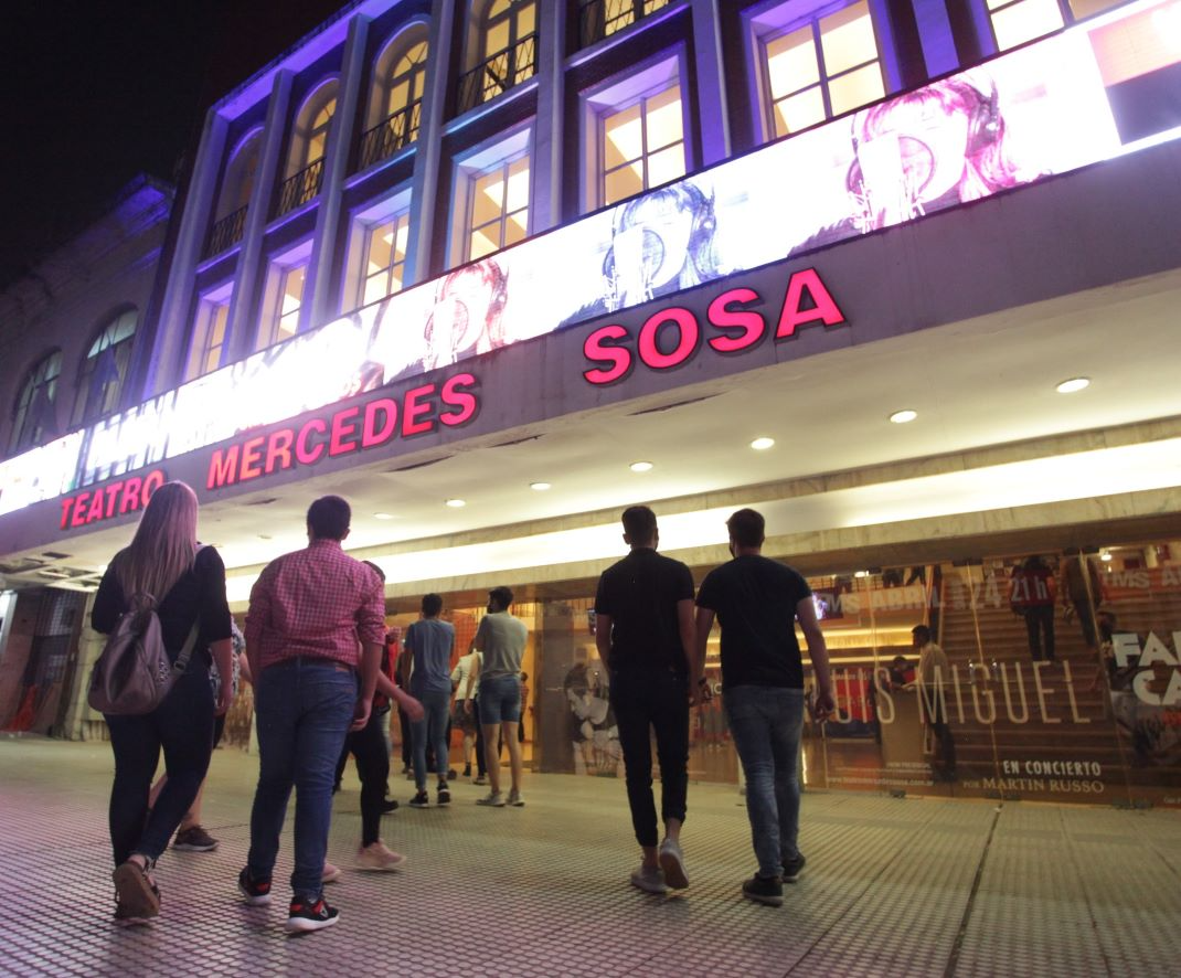 El Teatro Mercedes Sosa anunció una agenda repleta de espectáculos para agosto y septiembre